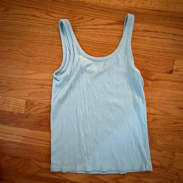 Old Navy Ribbed Tank Top Size M Light Blue Scoop Neck Basic Layering Camisole - Image 3