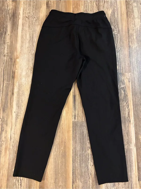 Yogalicious Black Yoga Pants - Size XS - Image 4