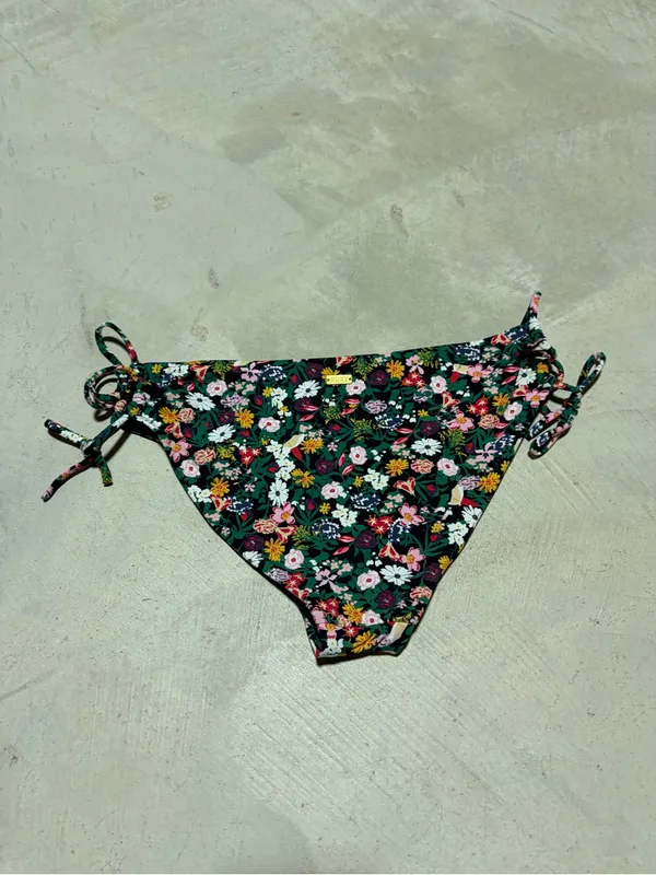 Roxy Floral Tie-Side Bikini Bottoms small - Image 6