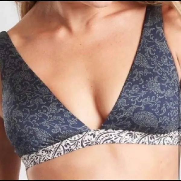 🖤 ATHLETA Aqualuxe Batik Bikini Top‎ - Image 2