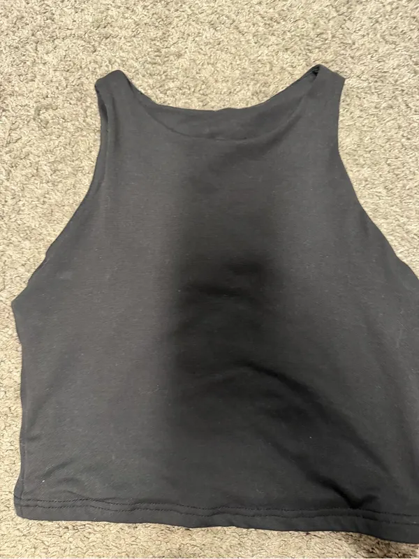 Source Unknown Black Ribbed High-Neck Crop Top - Image 2