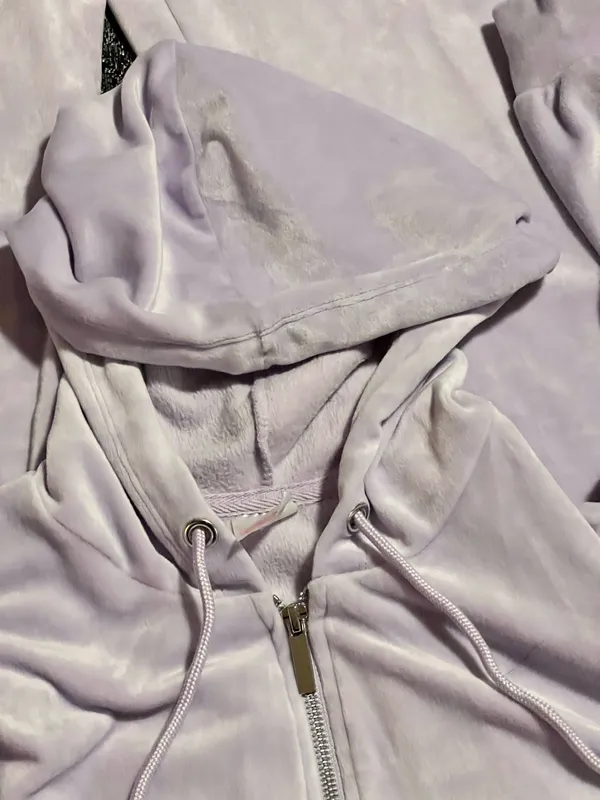 Womens L 11/13 No Boundaries Lilac Purple Velour Tracksuit Set- Hoodie & Pants - Image 4