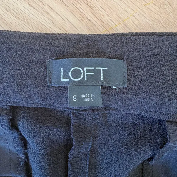 LOFT Women’s Black Dress Shorts - Image 3