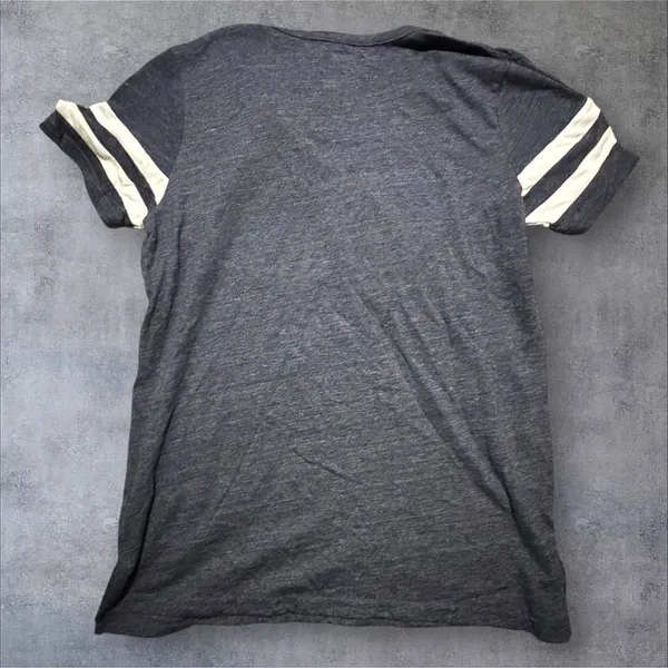 NFL Team Apparel Chicago Bears Womens V-Neck Graphic T-Shirt Heather Navy Small - Image 2