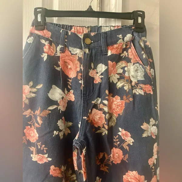 Loveimgs Women Mid Rise Cropped Wide Leg Jeans Size XS - Image 3