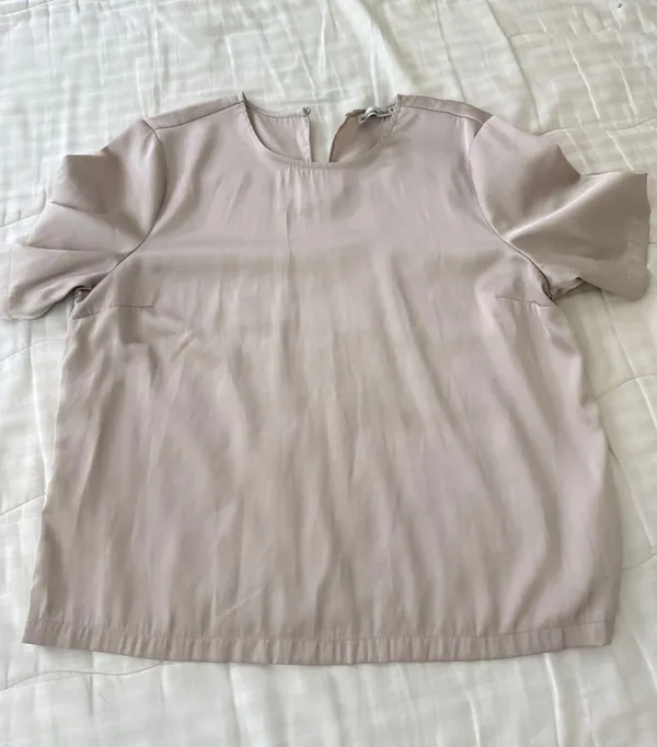 Abercrombie & Fitch Satin Top - Image 2