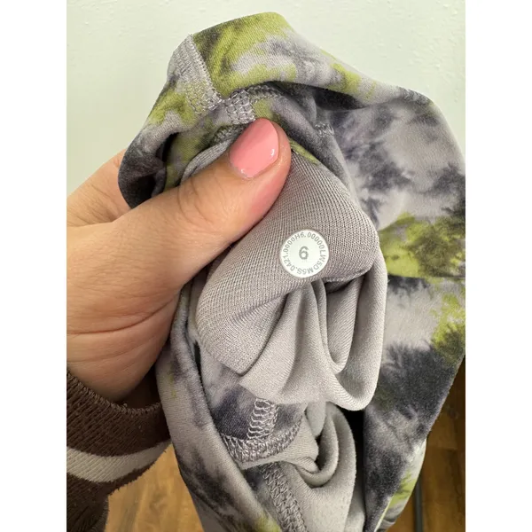 Lululemon Align High-Rise Pant 28 Diamond Dye Light Sage Medium Olive Size‎ 6 - Image 5