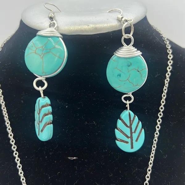 Necklace Earrings Bracelet Turquoise/Silver Hand Made - Image 2