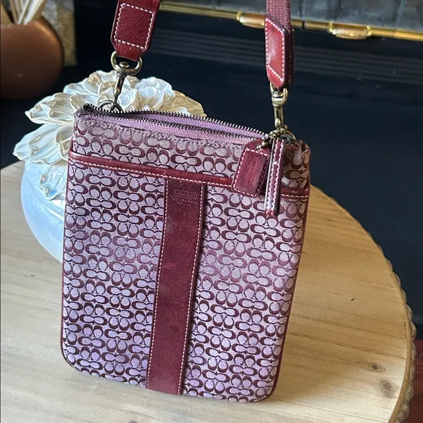 Coach Purple‎ Suede Logo Canvas Swing Pack Crossbody - Image 3