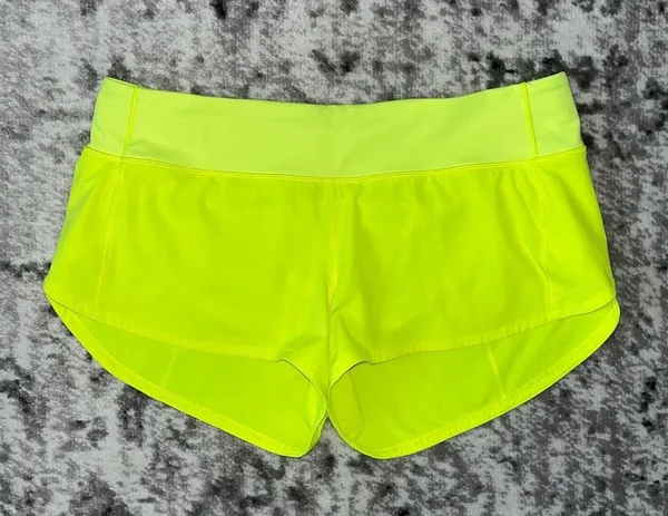 Lululemon Speed Up Low-Rise Short 2.5" - Image 2