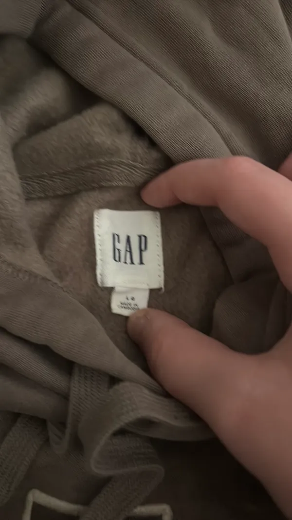 gap hoodie bundle - Image 2