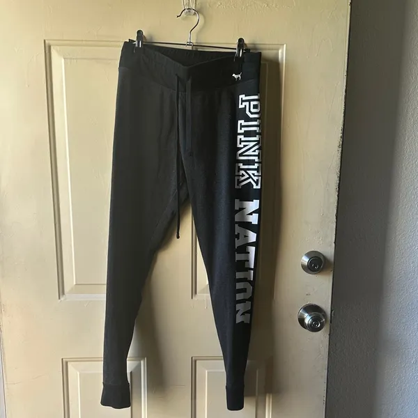 PINK Victoria's Secret Charcoal Leggings with Logo - Image 2