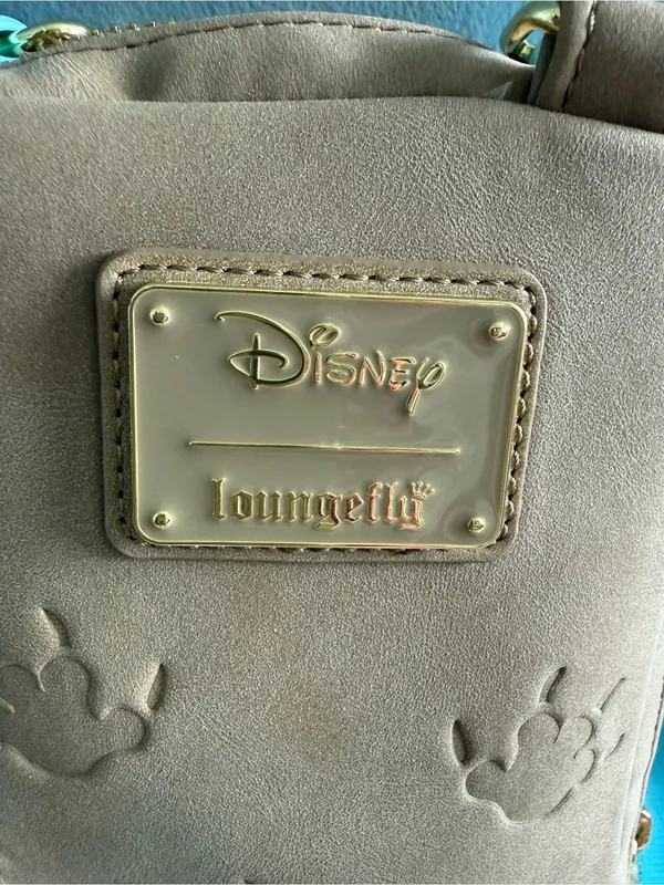 Loungefly Disney Lilo & Stitch Beach Towel Crossbody Bag - Image 6