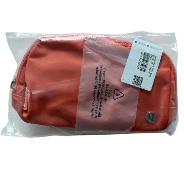 Lululemon Everywhere Belt Bag 1L Coral Kiss Crossbody - Image 11