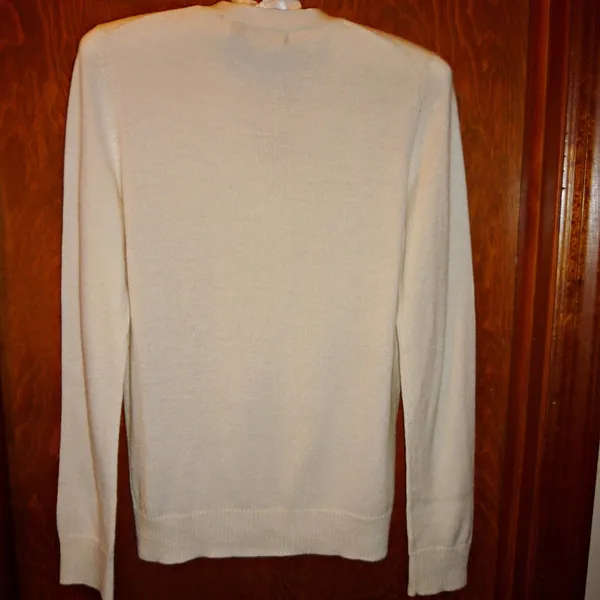 Liz Claiborne Collections Cream White Sweater - Image 5