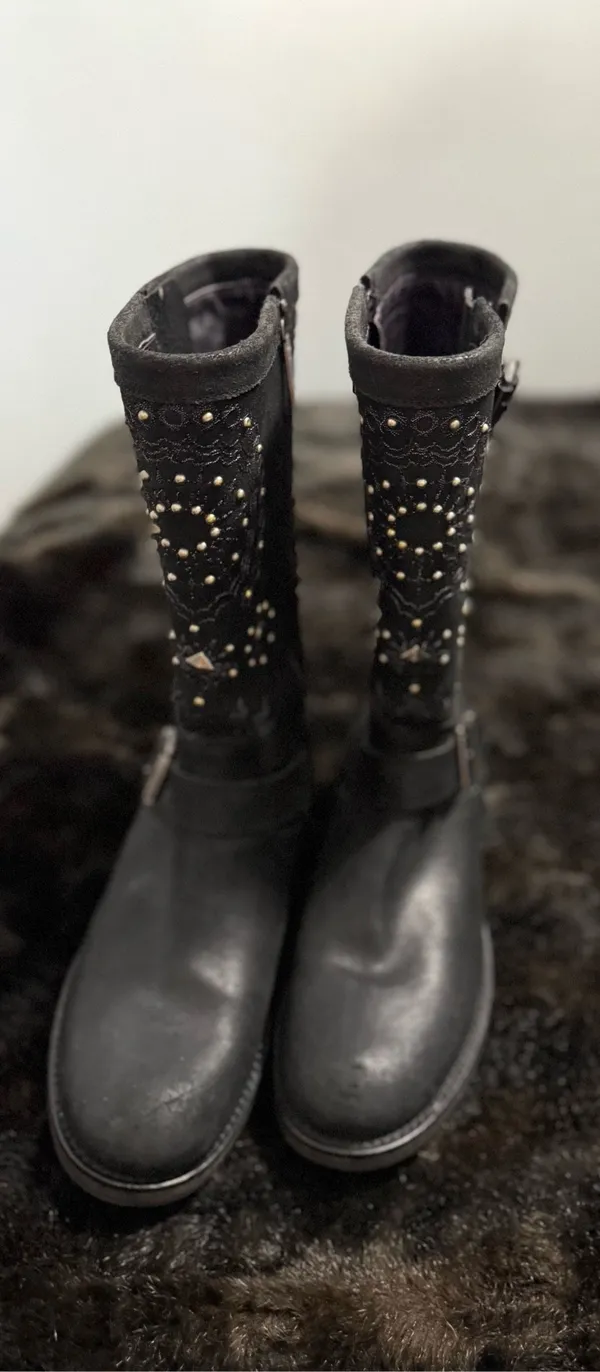 Donald j pliner raze black studded tall rock n roll boots tall 8.5 - Image 2