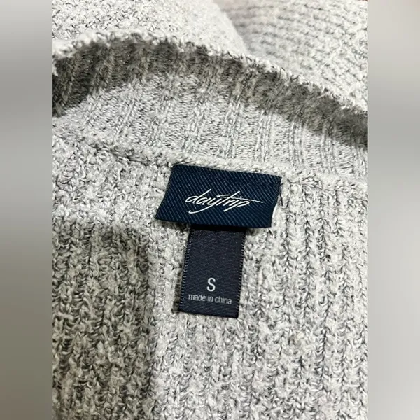 Daytrip Sweater Grey - Image 2