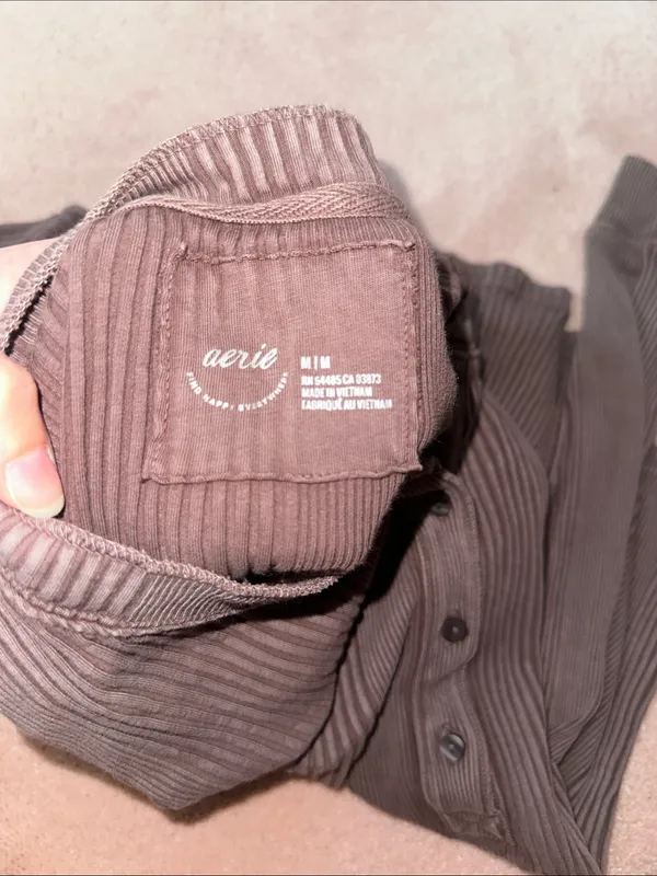 Aerie Road Trip Sleeve Henley Long Sleeve Faded Brown - Image 8