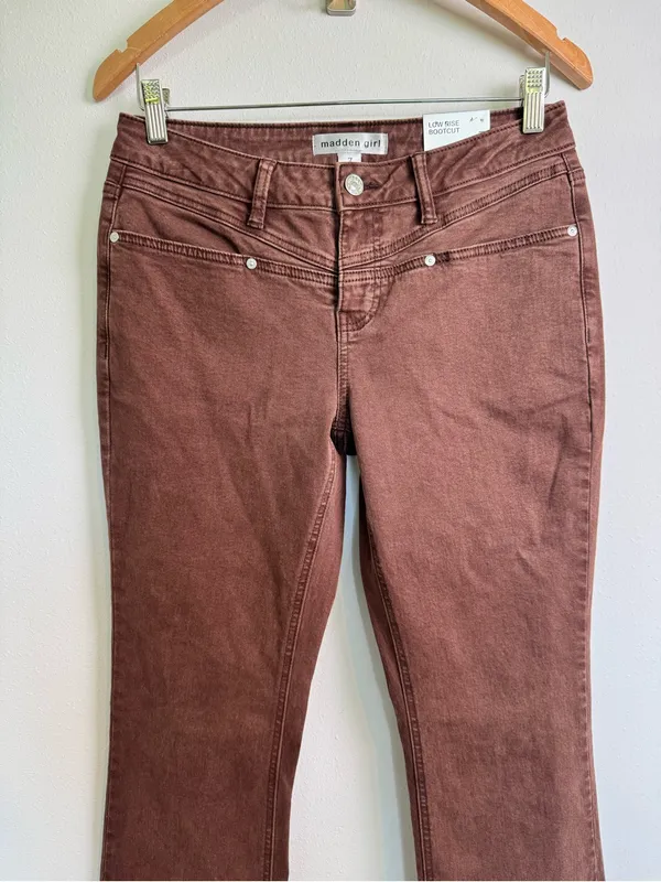 NWT Madden Girl Brown Low rise bootcut Jeans Size 7 - Image 5