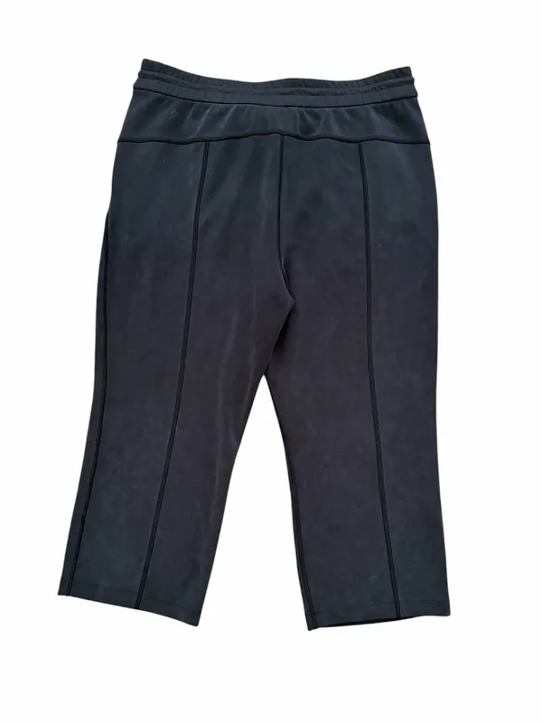 Lululemon 14 Softstreme High Rise Straight Leg Crop Pant - Image 3