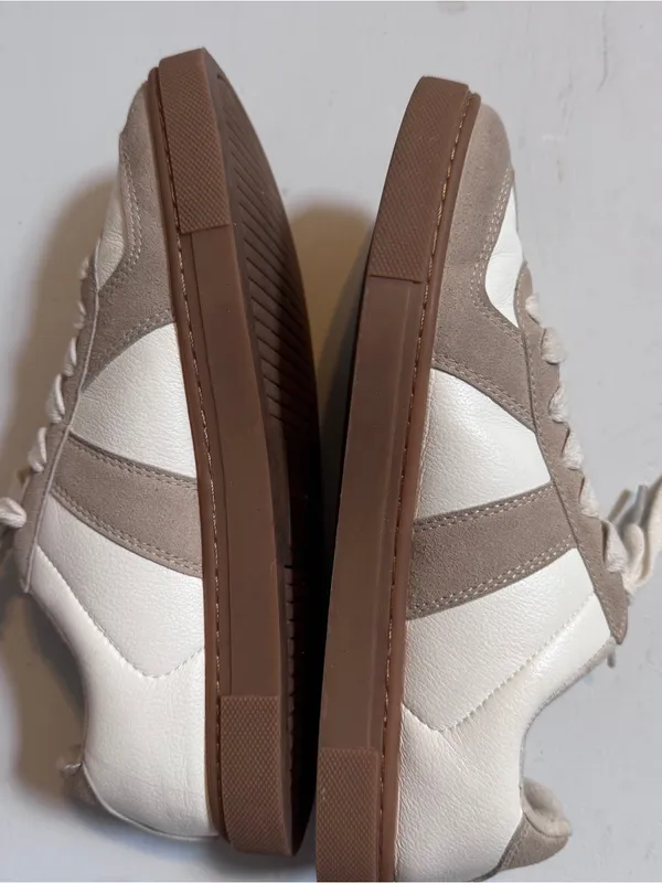 Sincerely Jules Bailey Sneakers 7.5 White Taupe Lace Up Casual Retro Shoes - Image 5