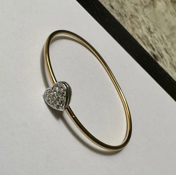 Monet Gold Tone Skinny Bangle Bracelet 7 3/4 Inch Silver Tone Rhinestone Heart - Image 5