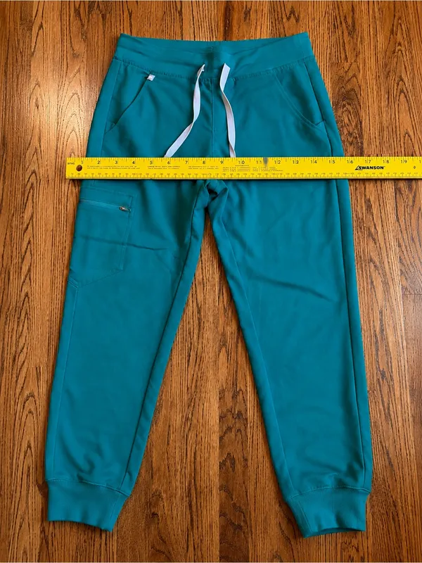 FIGS Technical Collection Scrub Jogger Pants | Women’s Sm Petite| Emerald Green - Image 9