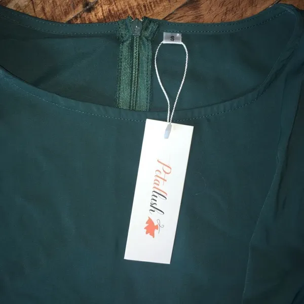 Petal Lush NWT forest green scoop neck dress - Image 2