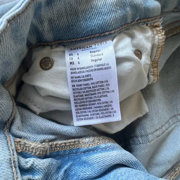 American Eagle Outfitters Women's Light Blue Straight Leg Jeans - Image 3