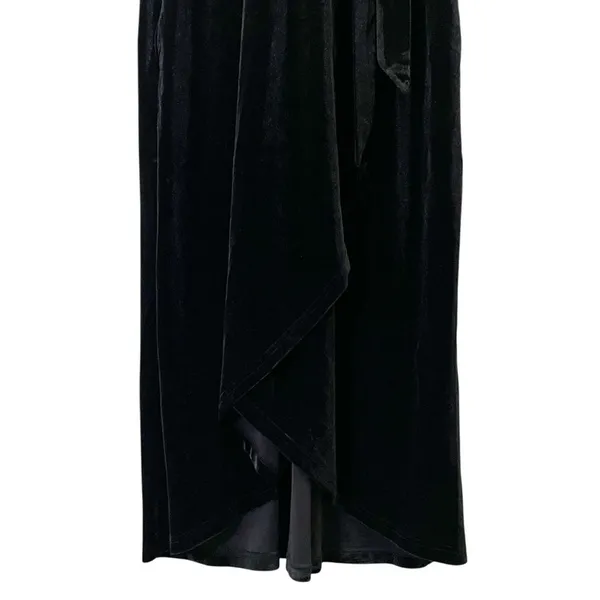 NWT Baltic Born Nadine Velvet Midi Dress Black Size Medium Party Wedding Holiday - Image 10