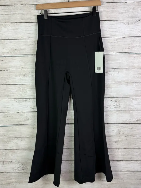 Girlfriend Collective Compressive Flare Legging - Black Size Large - Image 6