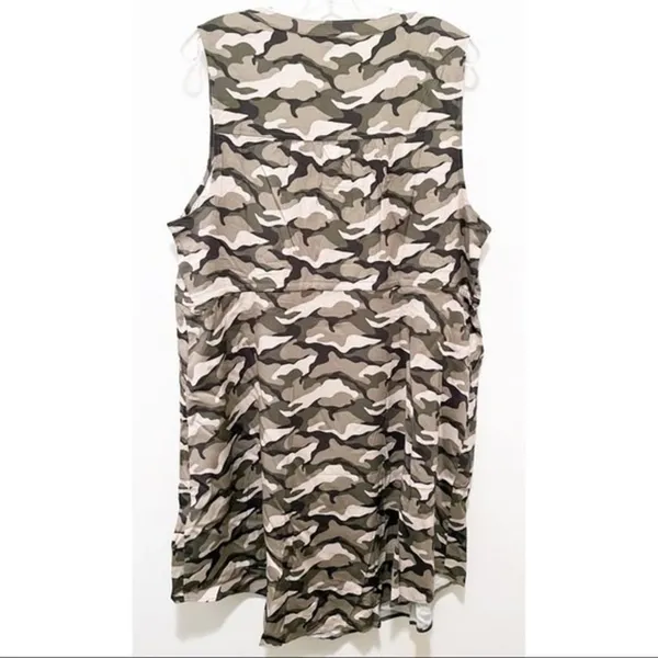 Torrid Sleeveless Zip-Front Shirt Dress - Stretch‎ Challis Camo NWT - Image 6
