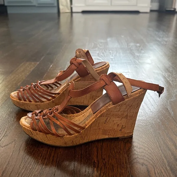 Audrey Brooke Brown Wedge Sandals - Image 2