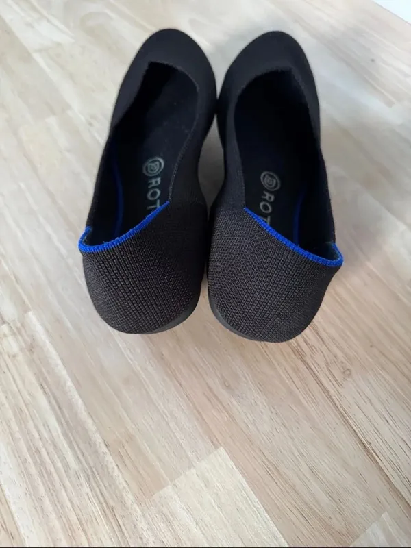 Rothy's Black Ballet Flats with Blue Trim EUC - Image 4