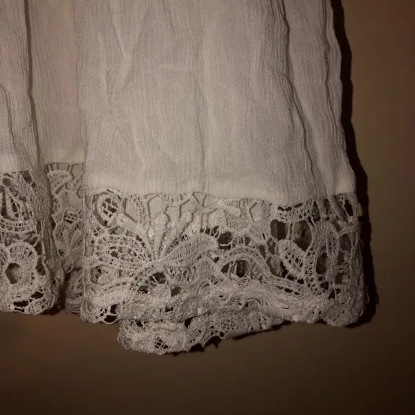 kendall and kylie white summer flowy dress - Image 2
