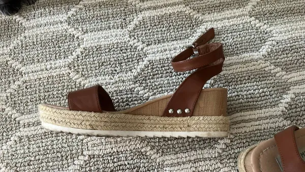 Steve Madden Sandals - Image 7