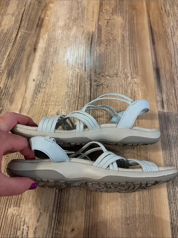 Skechers Reggae Light Blue Strappy Sandals - Size 9 - Image 3