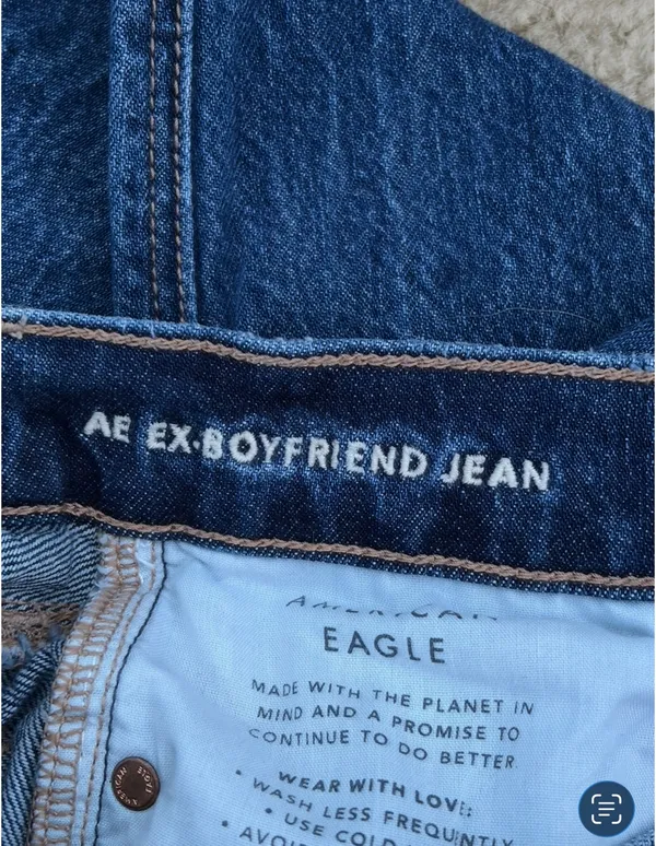 American Eagle Ex-Boyfriend Jeans - Image 4