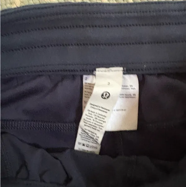 Lululemon sweatpants  - Image 3