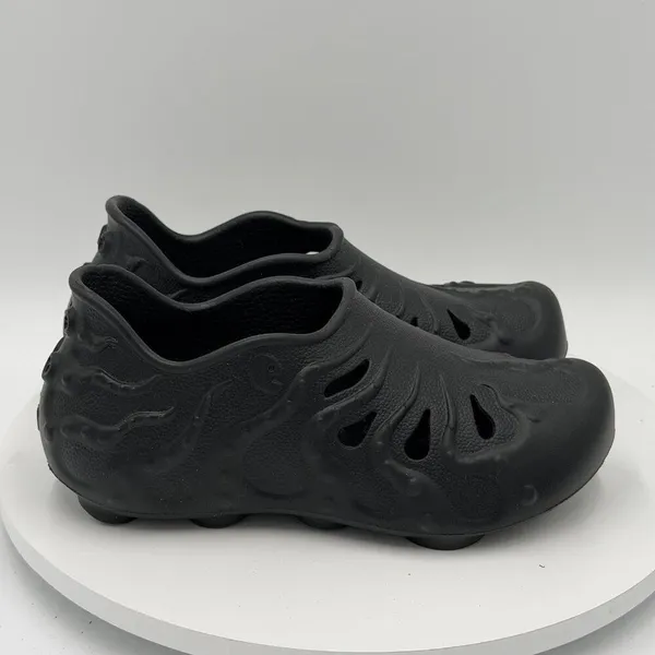 UIN INK BLACK OCTOPUS II EVA Water Resistant Slip On Shoes Women’s‎ Size 6/6.5 - Image 2