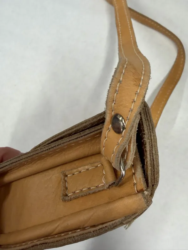 Vintage Y2K Leather Small Crossbody Bag Purse Tan Boho Western Heritage Festival - Image 13