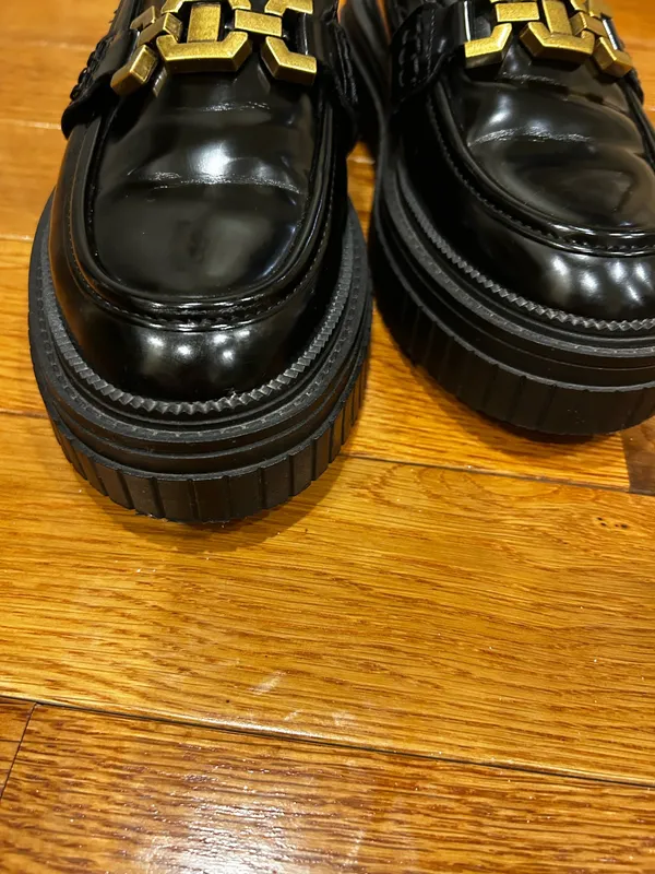 Primark Women's chunky platform Loafers with Gold Chain Accent size 7 - Image 14