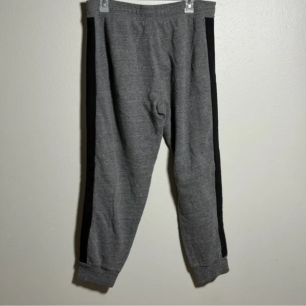 Pink‎ Victoria’s Secret Women Gray/White Joggers Sweatpants Cozy size L - Image 8