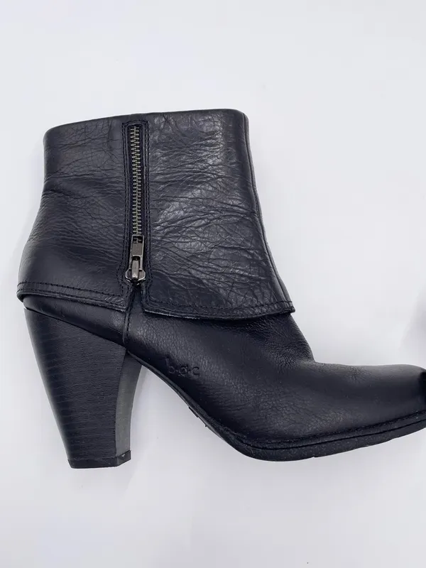 B.O.C. Born Concept Ankle Boots Size 9 Black Leather Foldover Cuff Side Zipper - Image 11