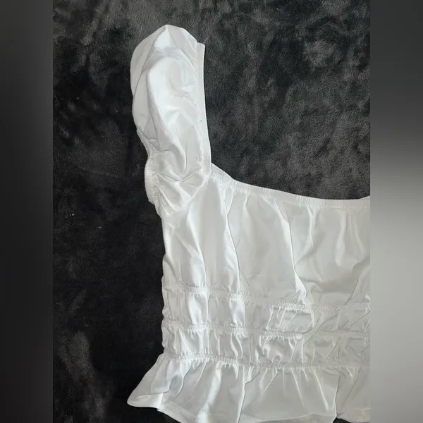 Princess Polly Mira Top Size 4 - Image 6