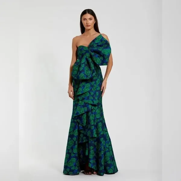 NWT Mac Duggal 27593 Strapless Brocade Oversize Bow Ruffle Fitted Gown 6 - Image 4
