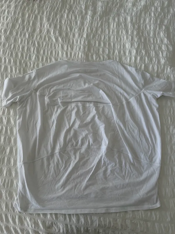 Lululemon Back In Action Shirt - Image 3