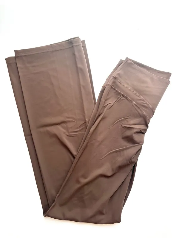 Gymshark L Whitney Regular Flared Leggings - Image 7