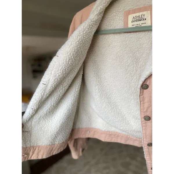 Blush Corduroy Sherpa Lined Jacket‎ Ashley by 26 Inter. Autumn Winter Streetwear - Image 4