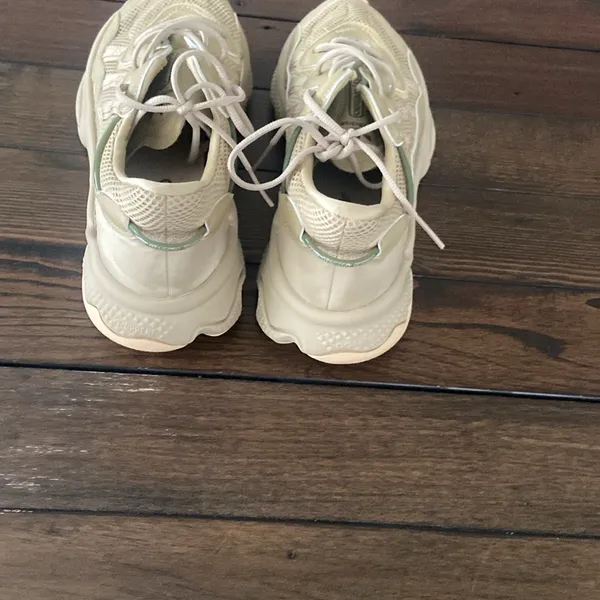 Adidas Beige Casual Sneakers - Image 5